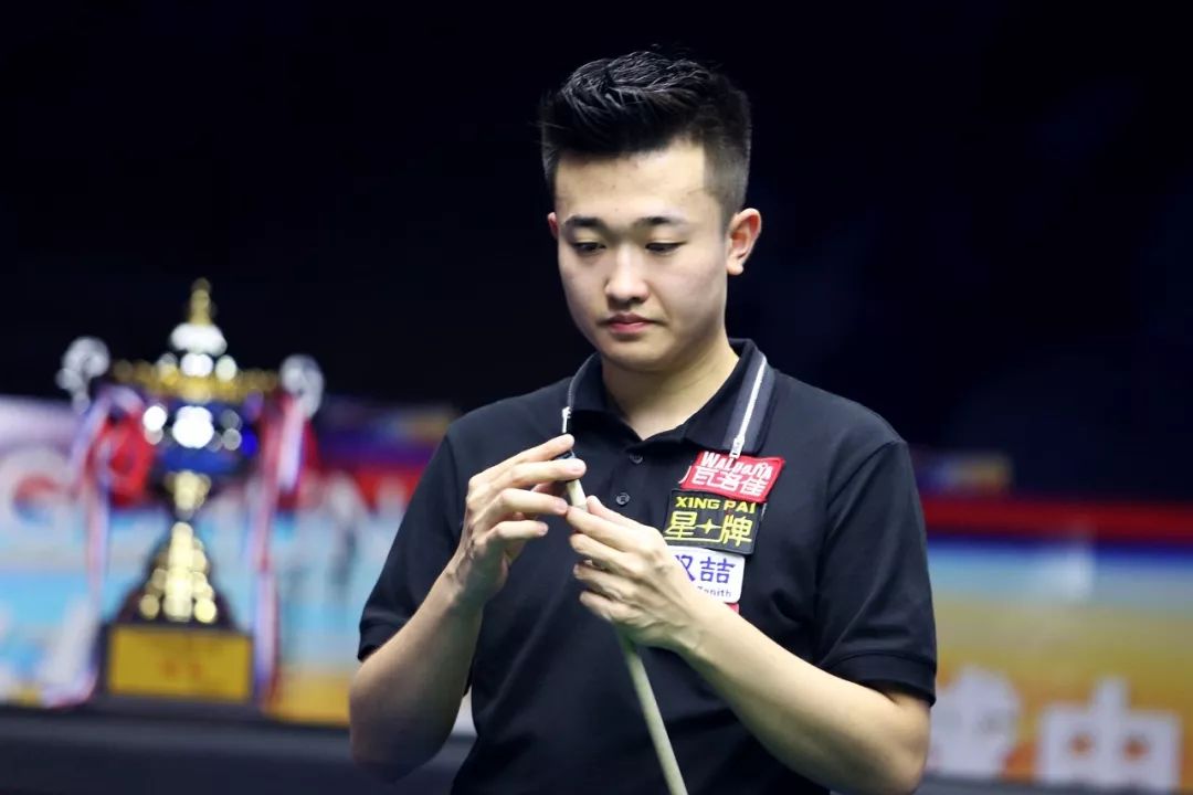 以其卓越的 以其卓越的